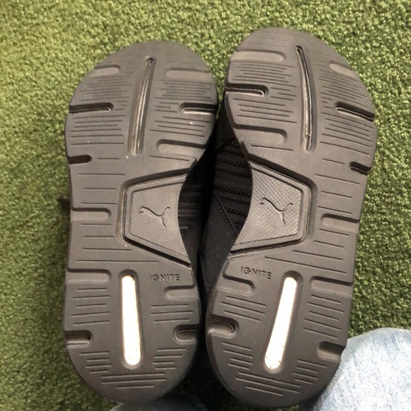 Puma Black Sneakers size 6 - Picture 3 of 7